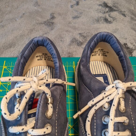 Tommy Hilfiger sneakers size 8 - Picture 7 of 11